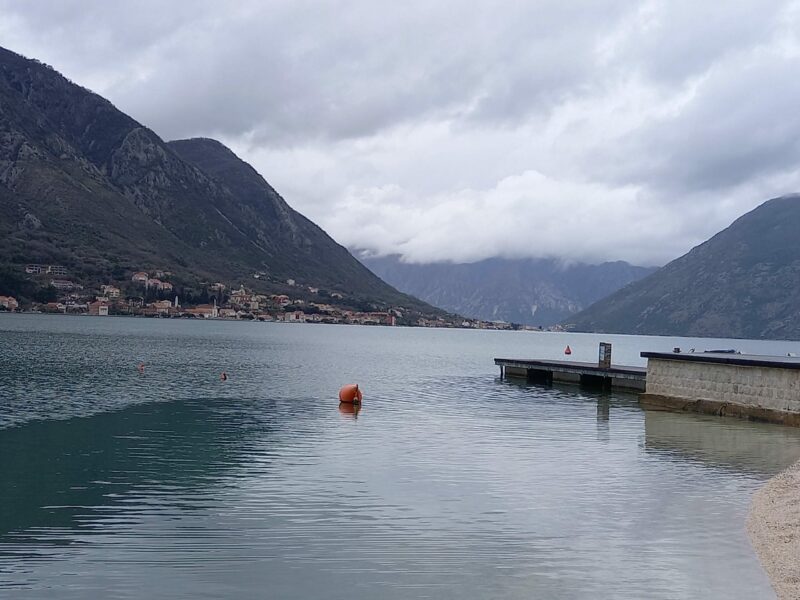 Blick in die Bucht von Kotor