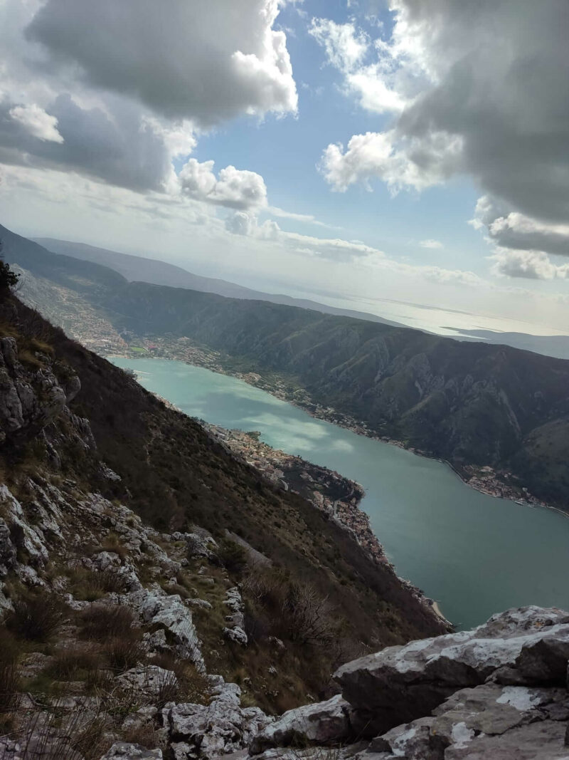 Kotor: Sicht auf die Bucht vom Berg aus